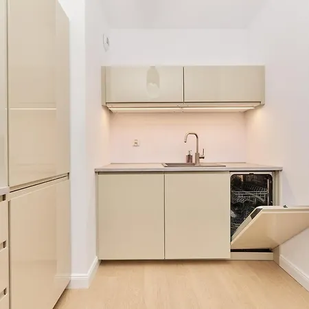 Appartamento Centrum Poludnie With Parking By Renters Breslavia